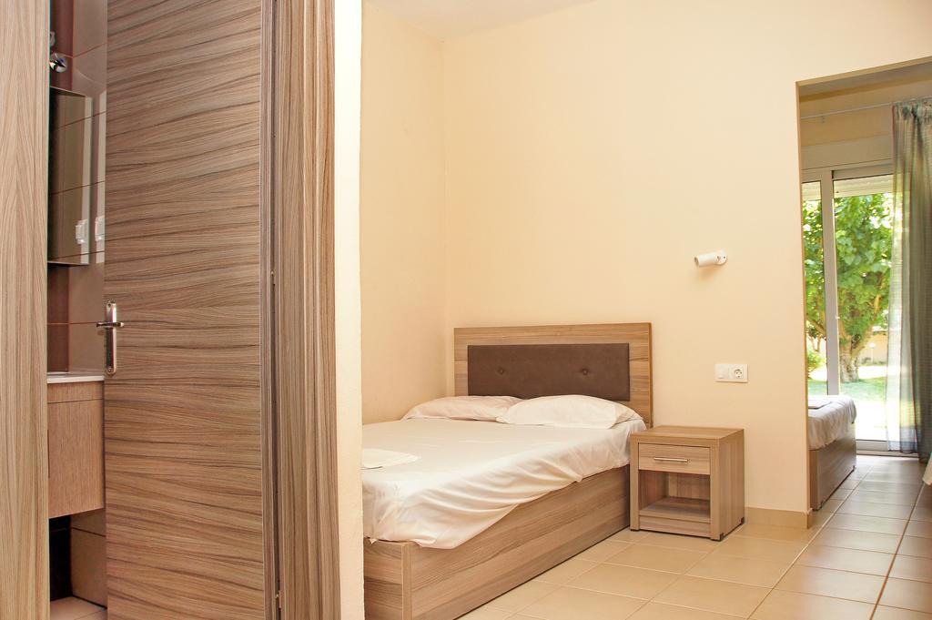 Priona Rooms Paralía Skotínis المظهر الخارجي الصورة