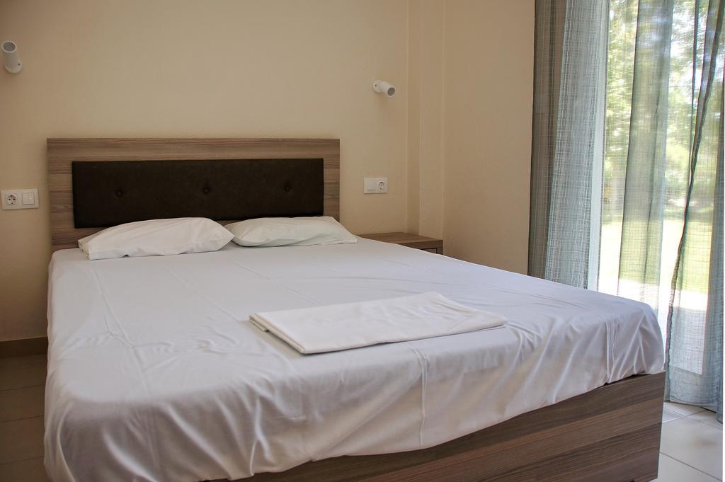 Priona Rooms Paralía Skotínis المظهر الخارجي الصورة